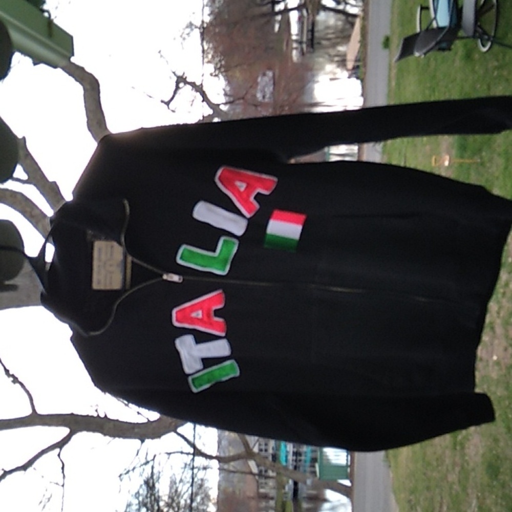 Bay State Apparel ITALIA black Zip Up jacket Unisex Size S Preowned,  EUC .